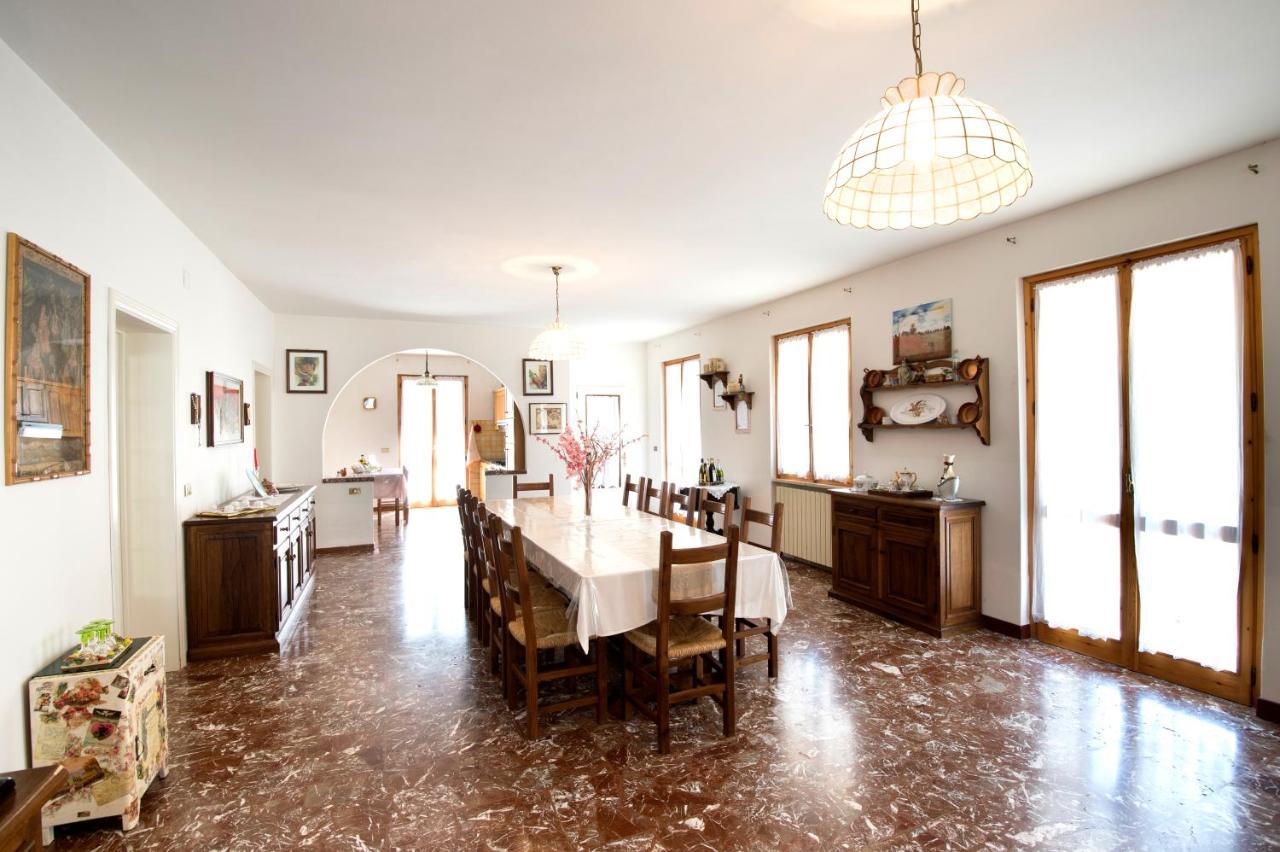 B&B Villa Ginevra เปียตราลุงกา ภายนอก รูปภาพ