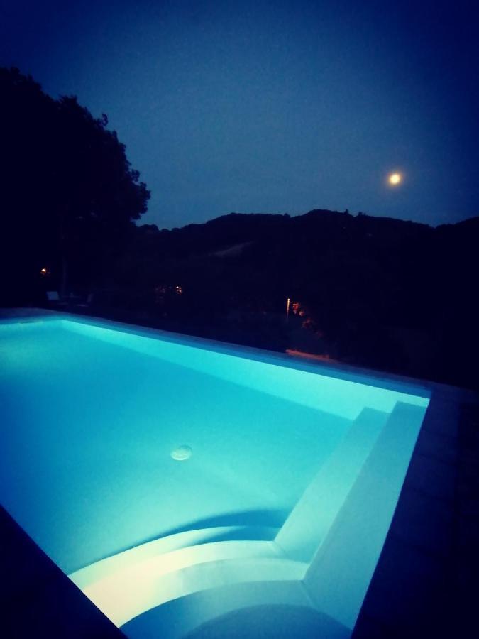 B&B Villa Ginevra เปียตราลุงกา ภายนอก รูปภาพ